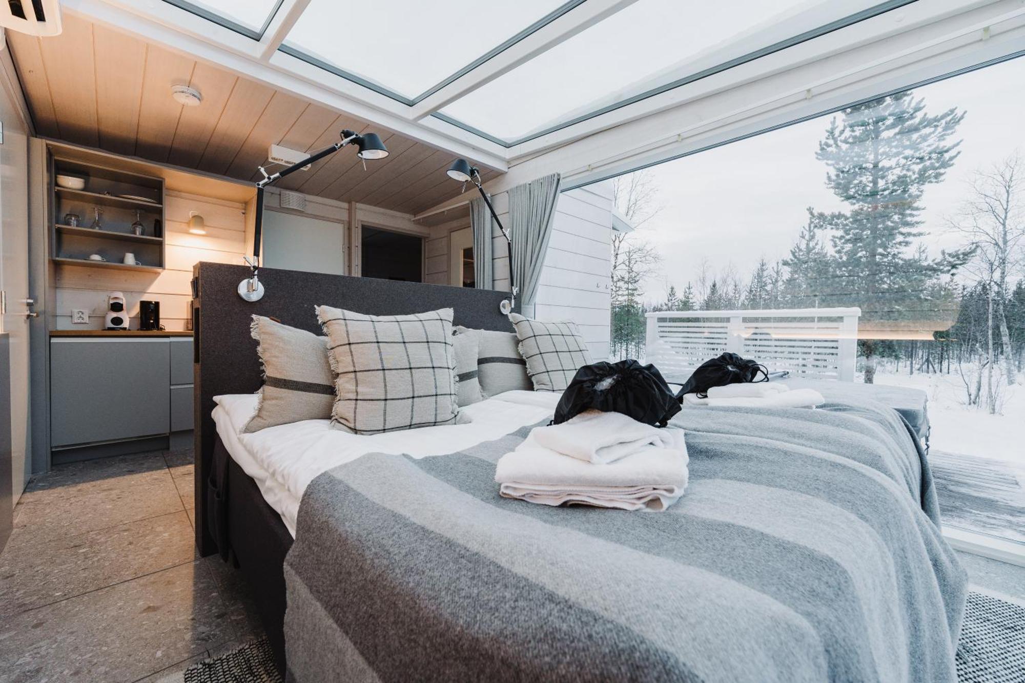 Northern Lights Ranch Levi Rum bild